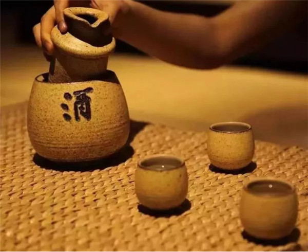 月下一杯酒，萬事盡浮休。65.jpg